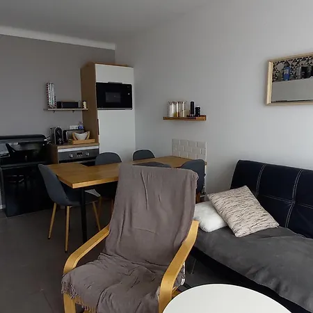 Apartamento Rã©novã© Face - 4 Pers. - Fr-1-323-625